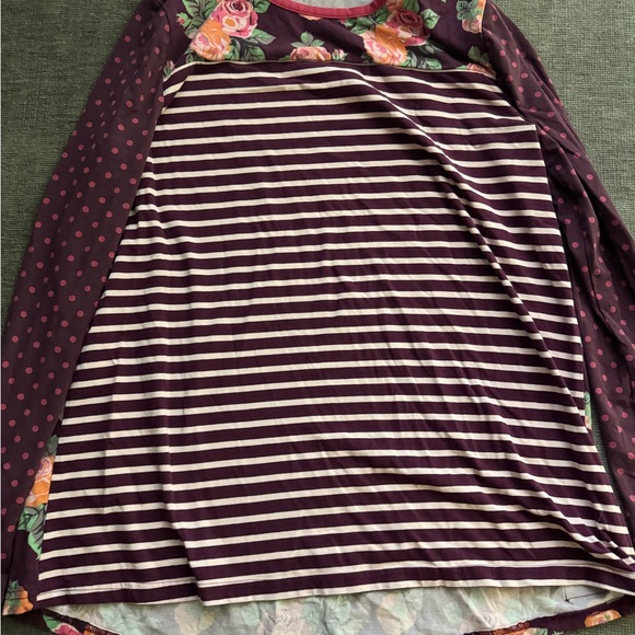 Lot of 11 Matilda Jane size medium shirts.  GUC no stains or tears - Picture 5 of 15